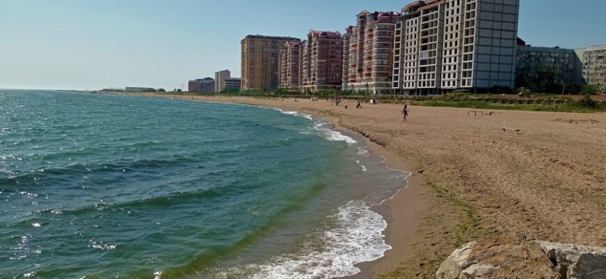 Пляж «Коралл» в Махачкале Дагестан