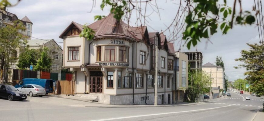 Отель "Рица" в Махачкале